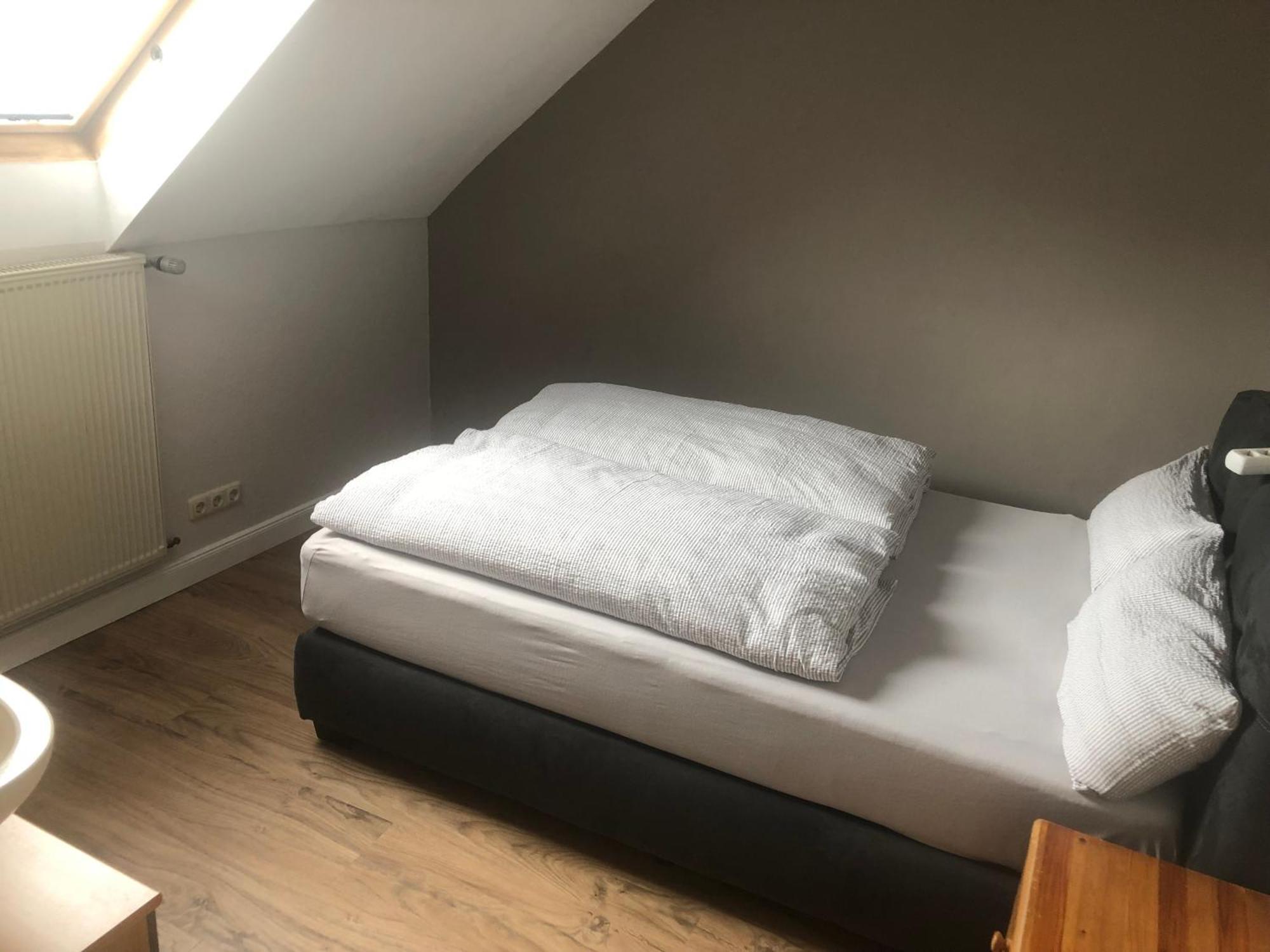 Ferienweingut & Gutsrestaurant Becker Apartman Burgen  Kültér fotó