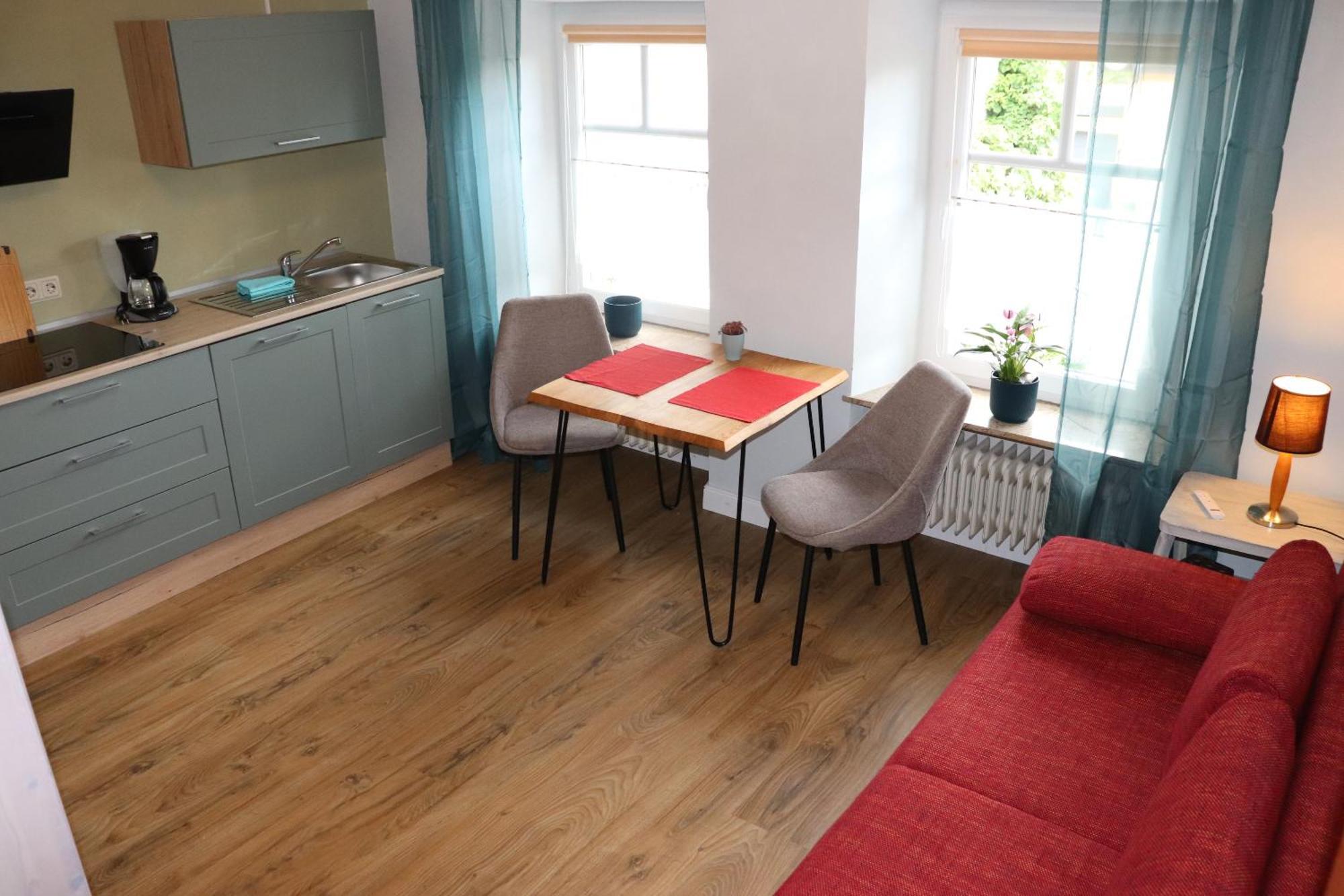 Ferienweingut & Gutsrestaurant Becker Apartman Burgen  Kültér fotó