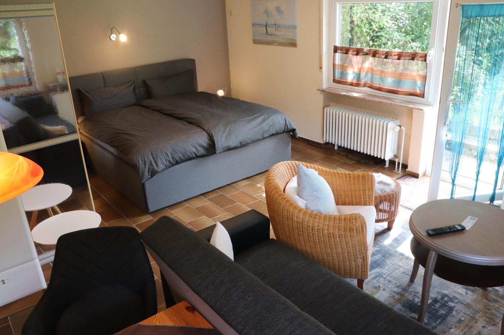 Ferienweingut & Gutsrestaurant Becker Apartman Burgen  Kültér fotó