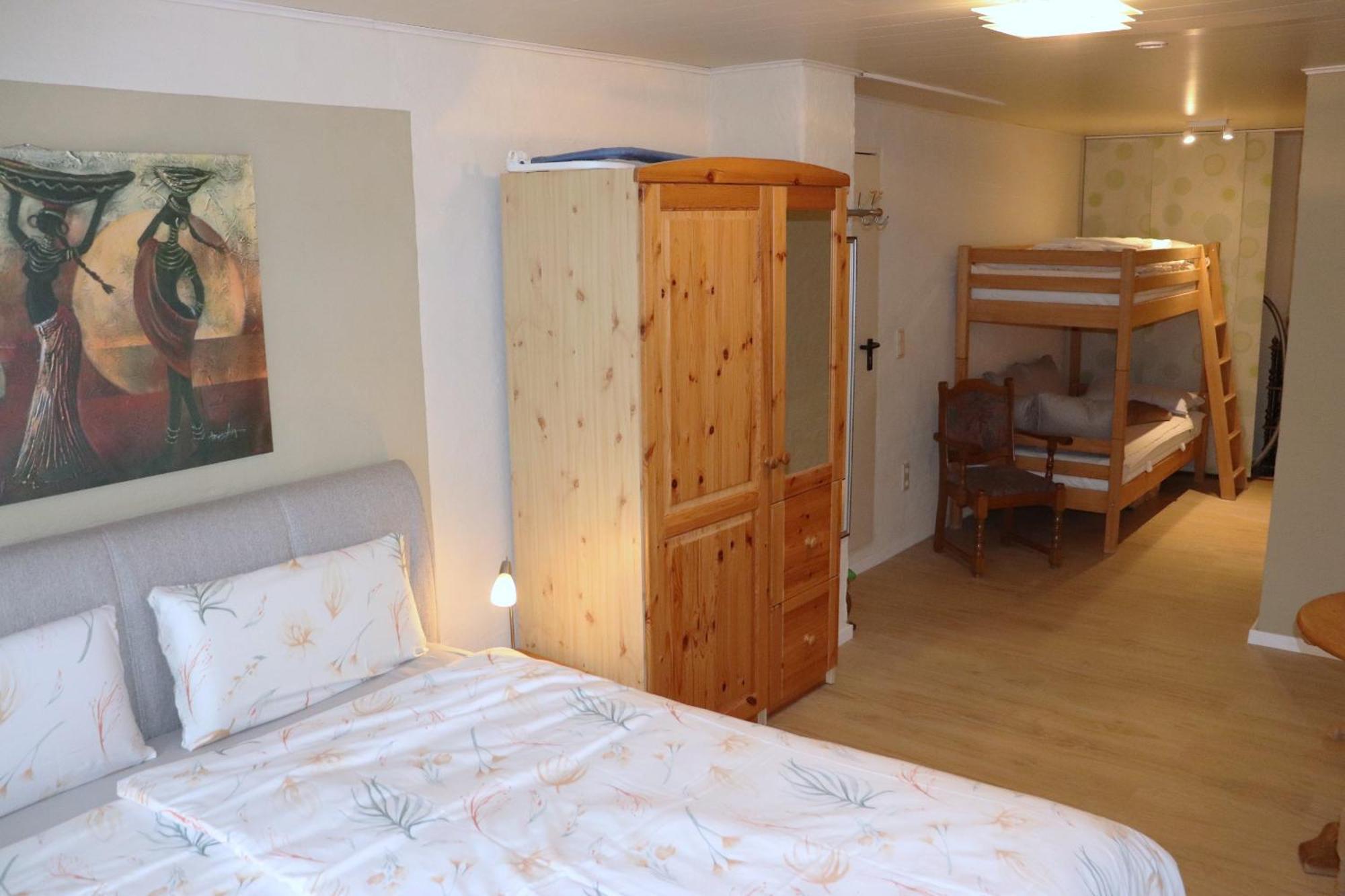 Ferienweingut & Gutsrestaurant Becker Apartman Burgen  Kültér fotó